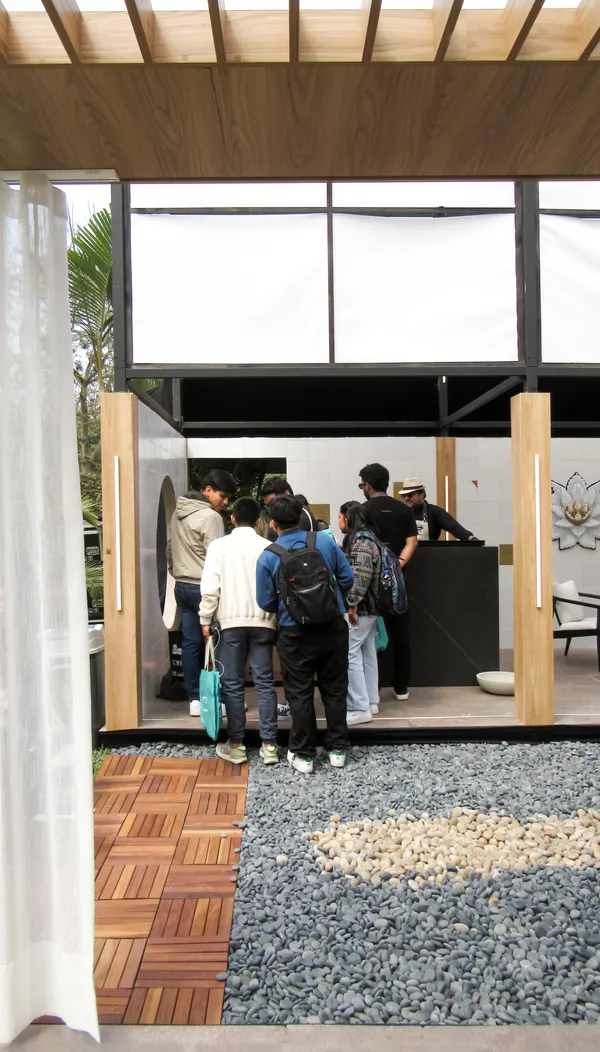 Salón Terraza Bar Kintsugi - Expodeco 2024 - Imagen 11