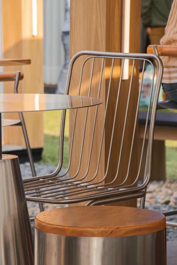 Salón Terraza Bar Kintsugi - Expodeco 2024 - Imagen 7